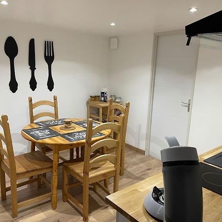 Appart 2 Pieces 35M2,Centre Ville, Parking Gratuit Bourges Zewnętrze zdjęcie
