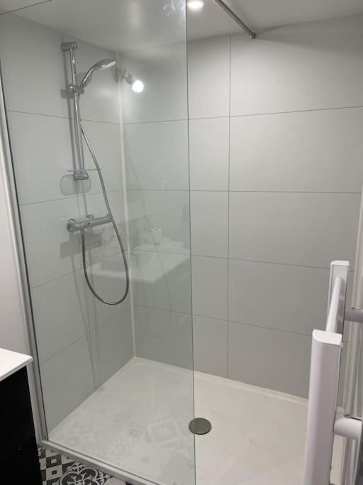 Appart 2 Pieces 35M2,Centre Ville, Parking Gratuit Bourges Zewnętrze zdjęcie